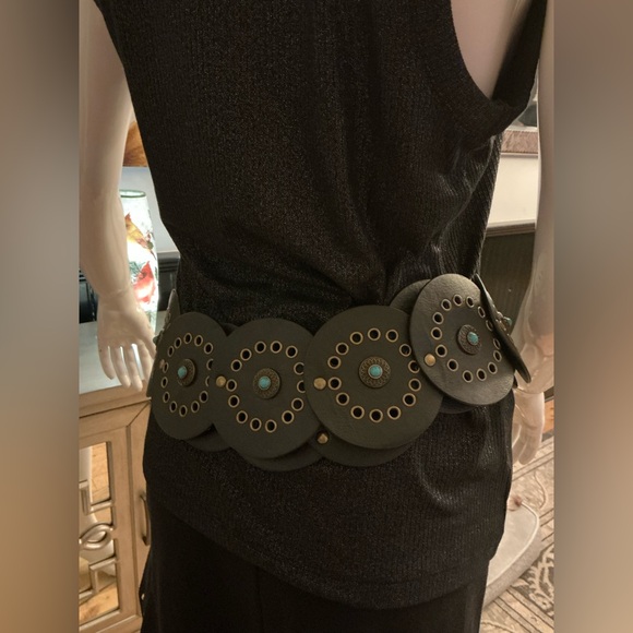 Womans Western Cowgirl Turquoise and Black Chunky Disc Belt Adjustable  OS - Picture 3 of 9